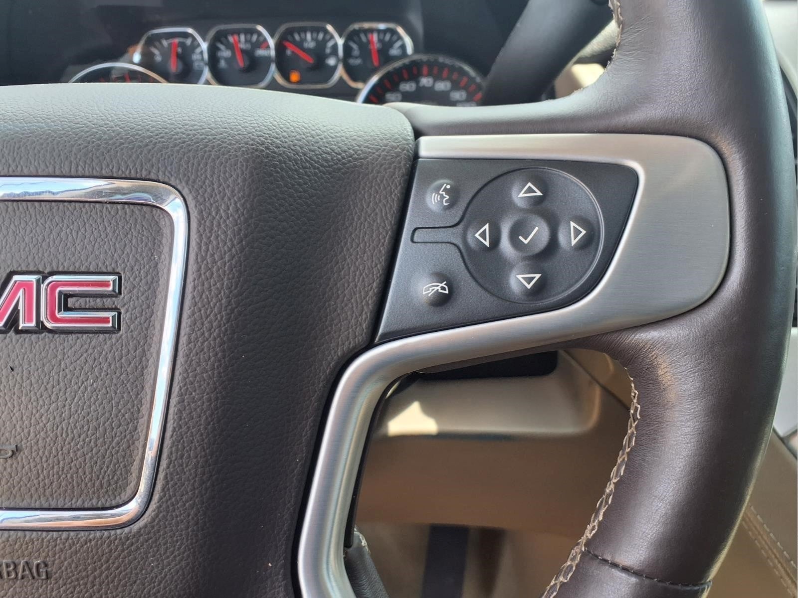 2015 GMC Yukon XL SLT 1500