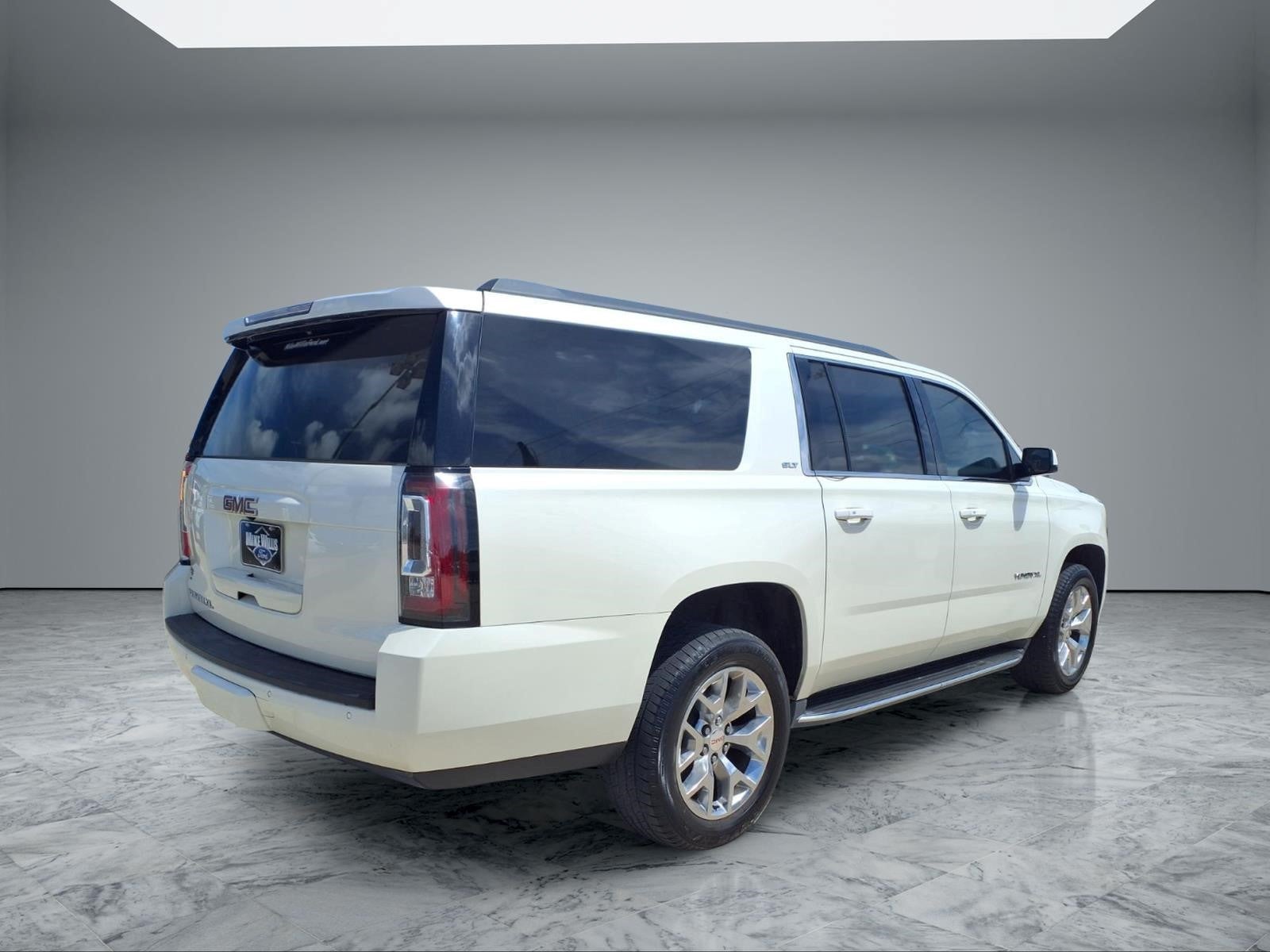 2015 GMC Yukon XL SLT 1500