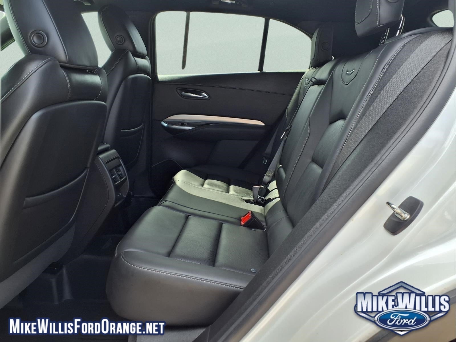 2022 Cadillac XT4 Premium Luxury