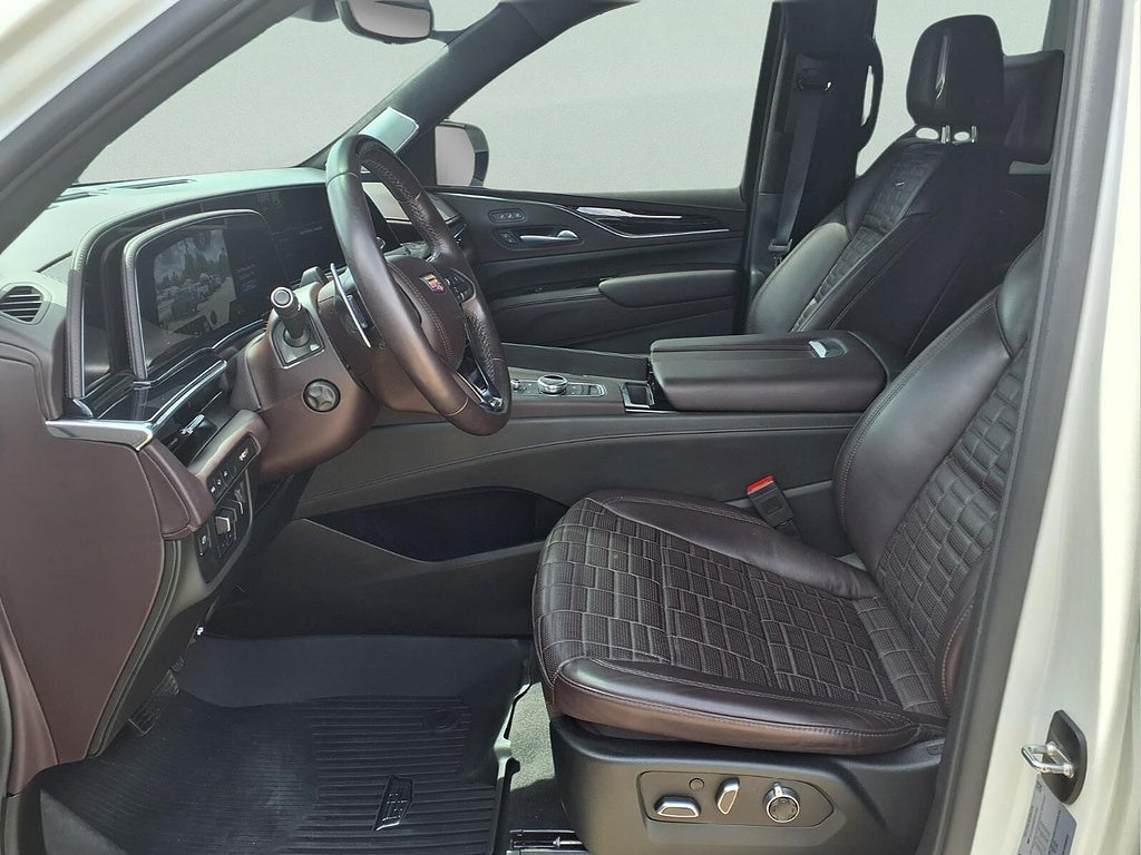 2023 Cadillac Escalade Base