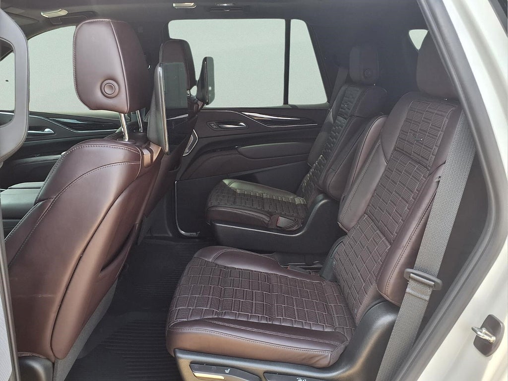 2023 Cadillac Escalade Base