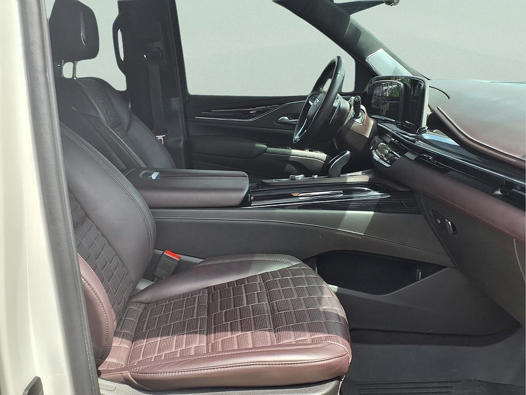 2023 Cadillac Escalade Base