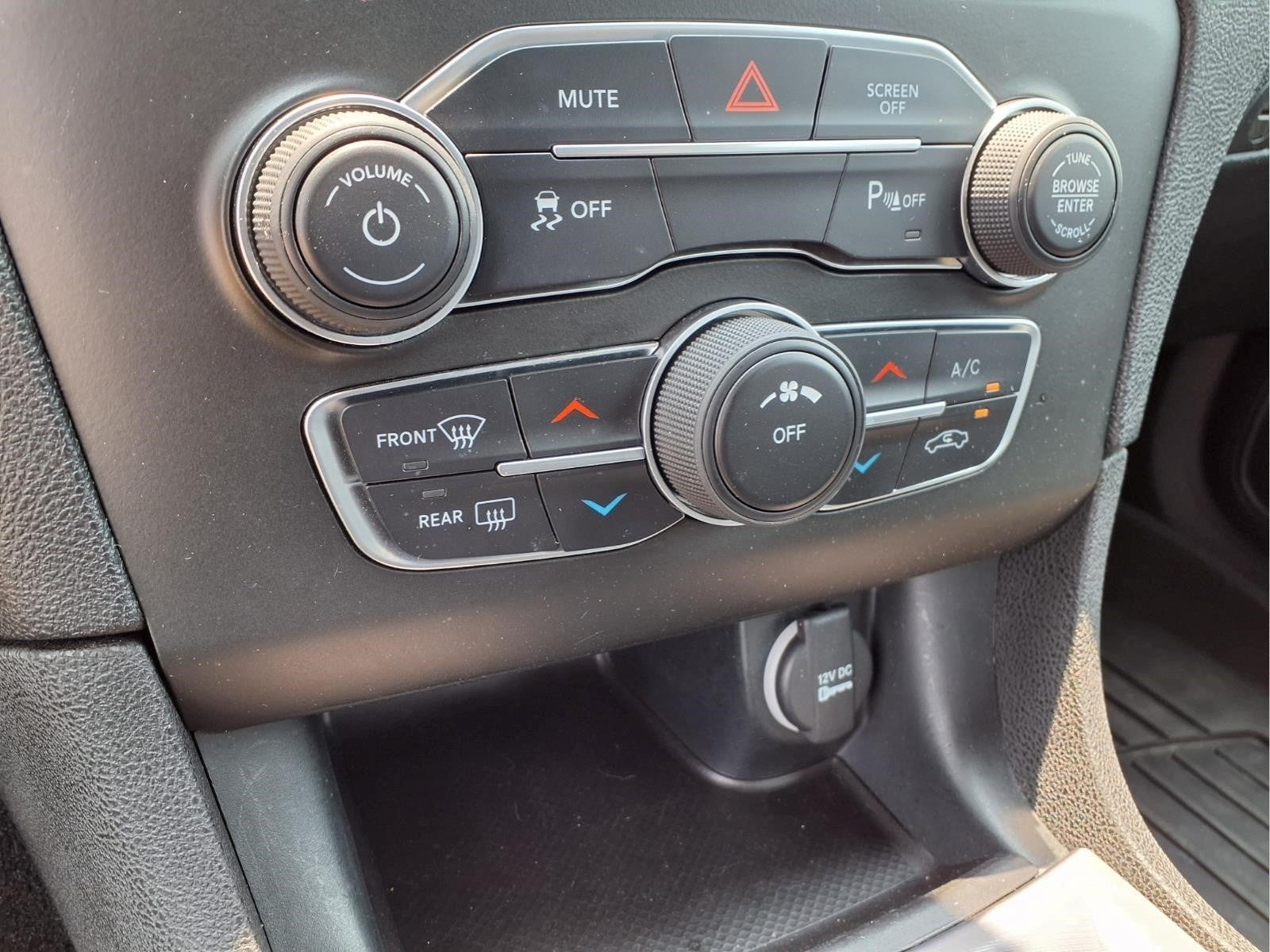 2022 Dodge Charger SXT