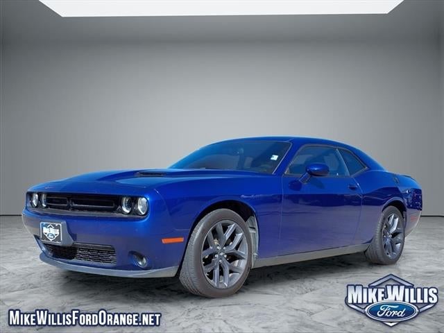 2022 Dodge Challenger SXT