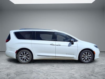 2023 Chrysler Pacifica Pinnacle