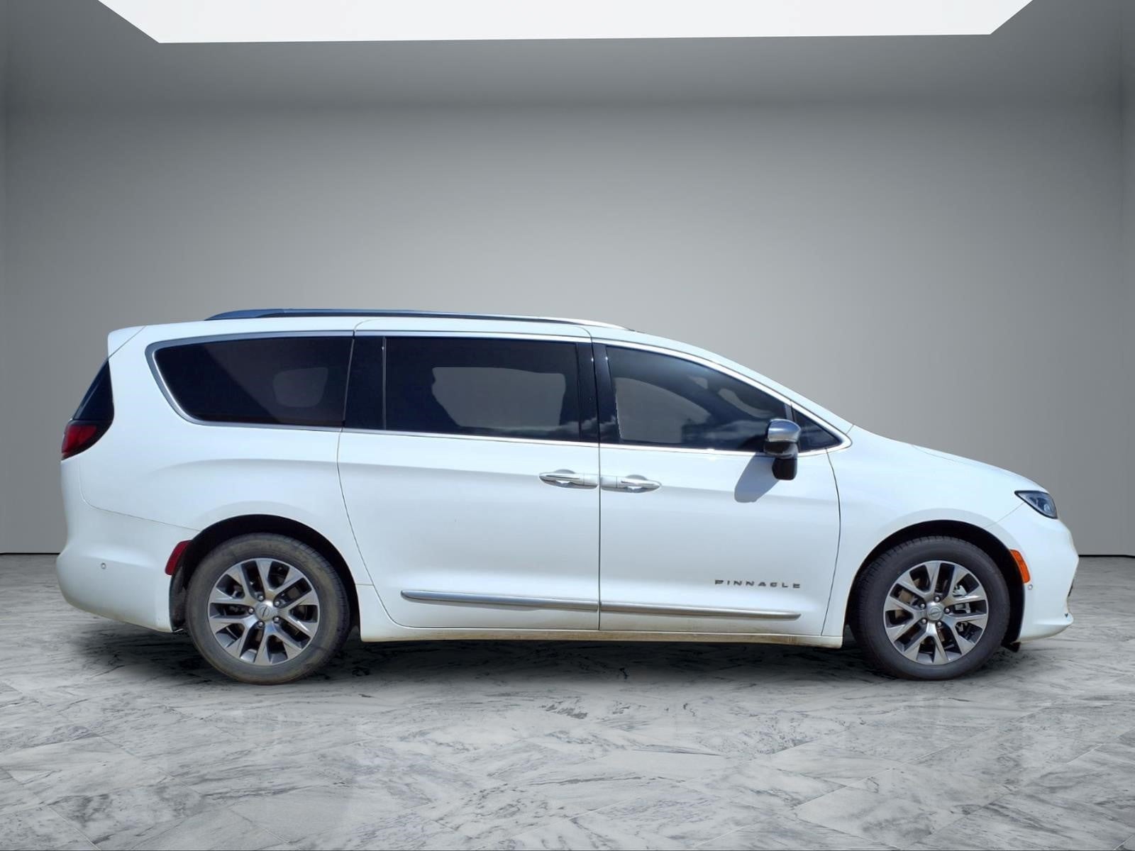 2023 Chrysler Pacifica Pinnacle