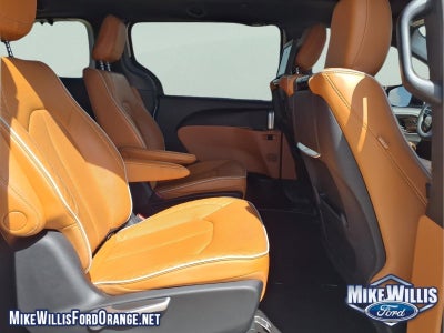 2023 Chrysler Pacifica Pinnacle