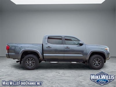 2020 Toyota Tacoma 4WD SR5 V6