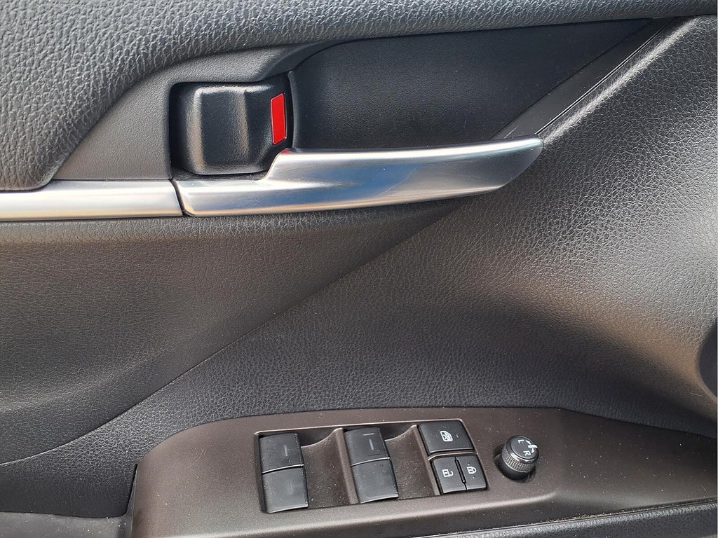 2022 Toyota Camry SE Nightshade