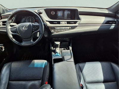 2019 Lexus ES Base