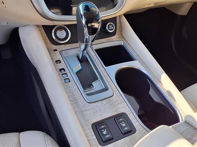 2022 Nissan Murano SL