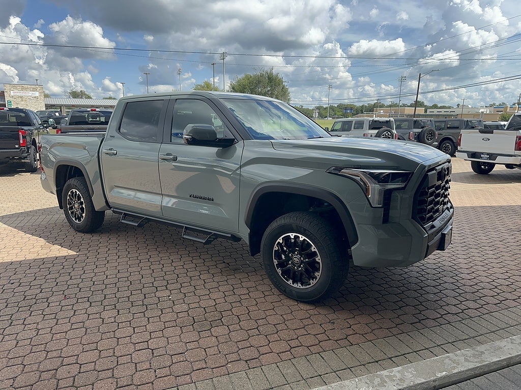 2025 Toyota Tundra 4WD TRD Off Road