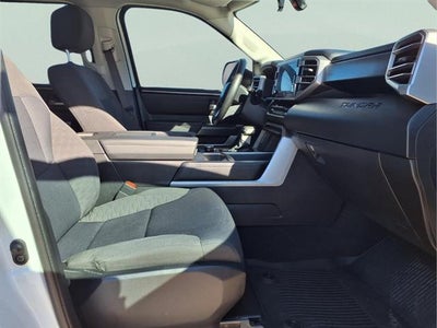 2023 Toyota Tundra 4WD SR5