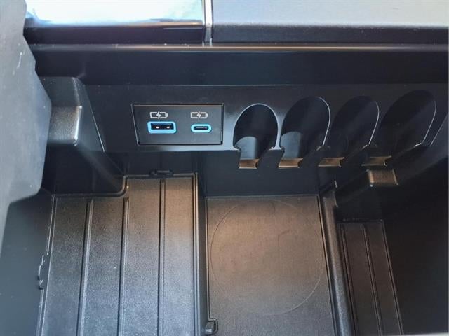 2023 Toyota Tundra 4WD SR5