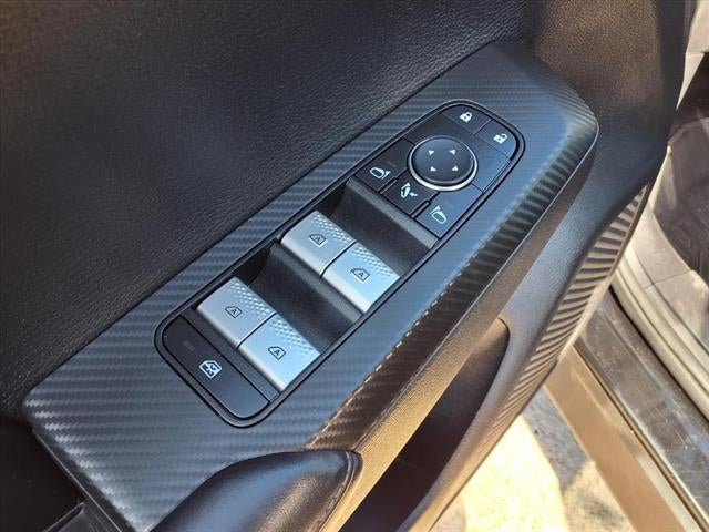 2024 Mitsubishi Outlander LE