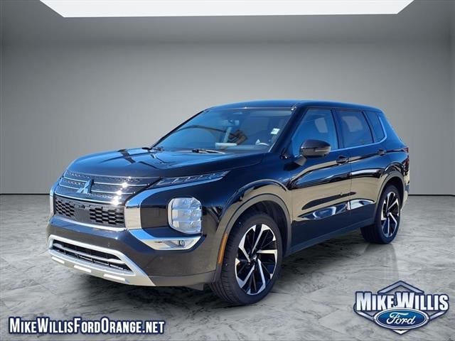 2024 Mitsubishi Outlander LE