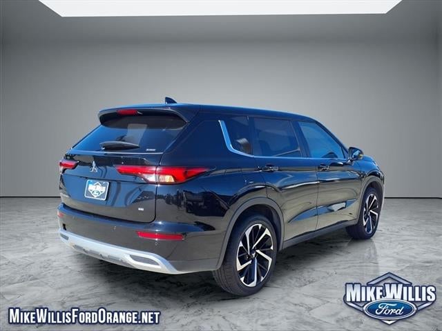 2024 Mitsubishi Outlander LE