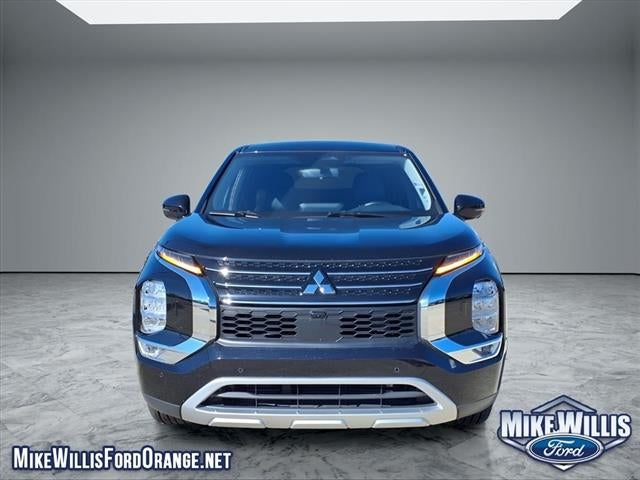 2024 Mitsubishi Outlander LE