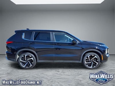 2024 Mitsubishi Outlander LE