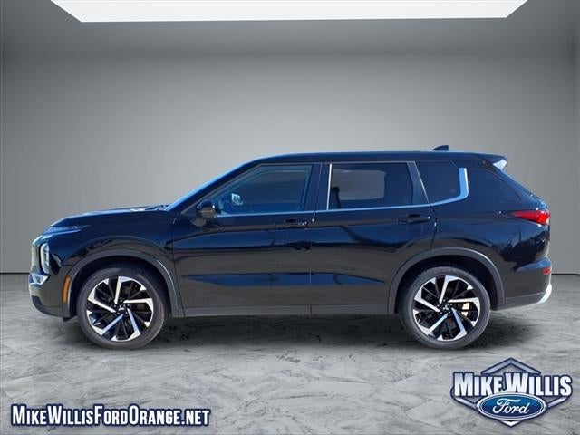 2024 Mitsubishi Outlander LE