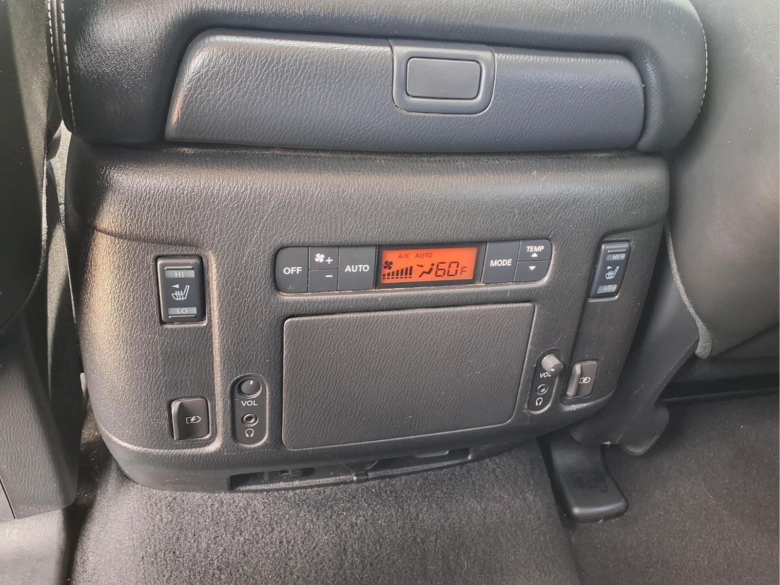 2018 Nissan ARMADA Platinum