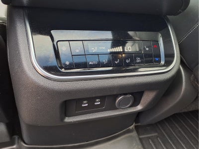 2025 Nissan Armada Platinum