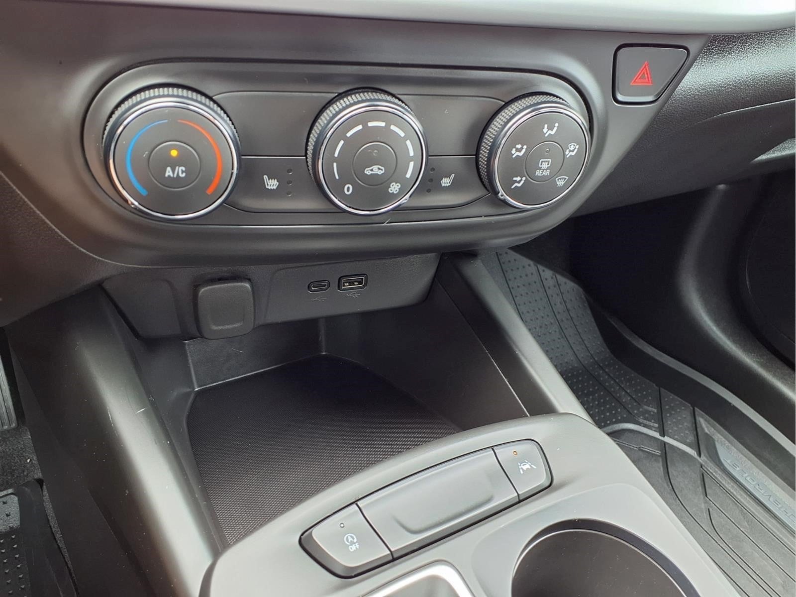 2025 Chevrolet Trax RS