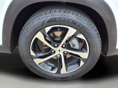 2025 Chevrolet Trax RS