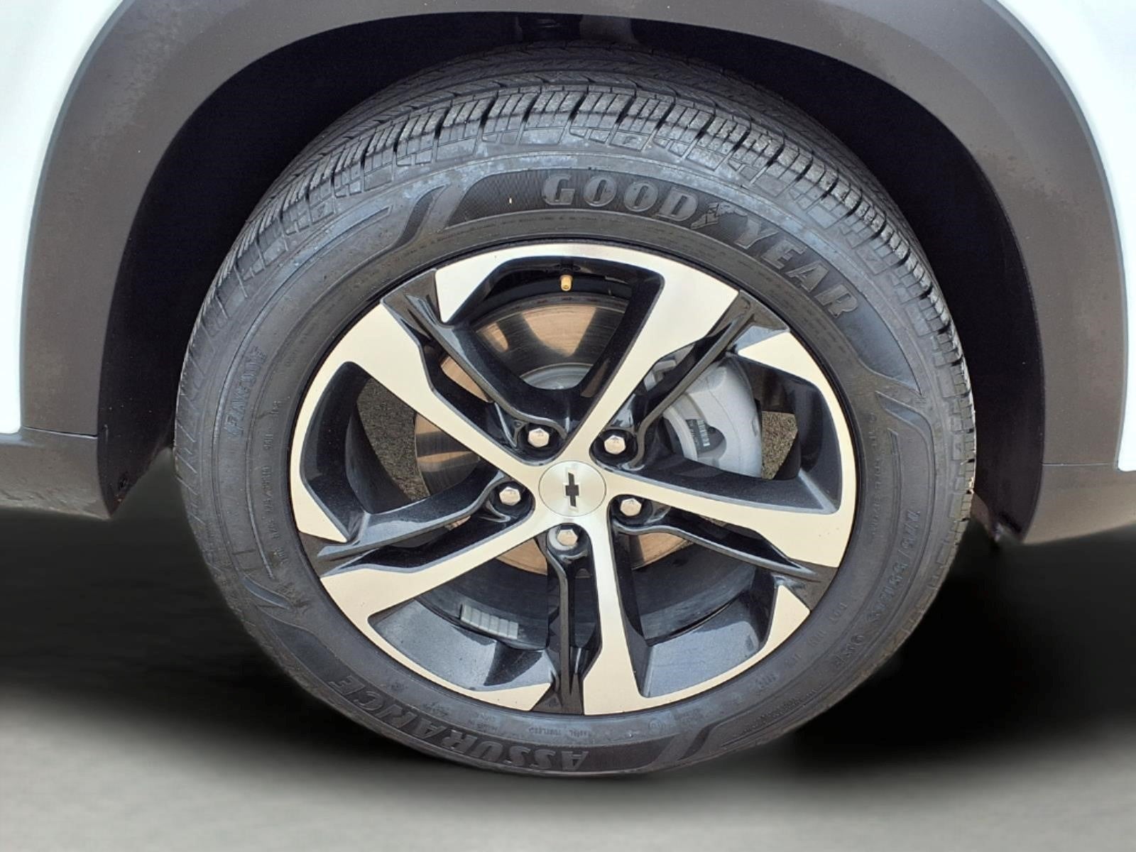 2025 Chevrolet Trax RS