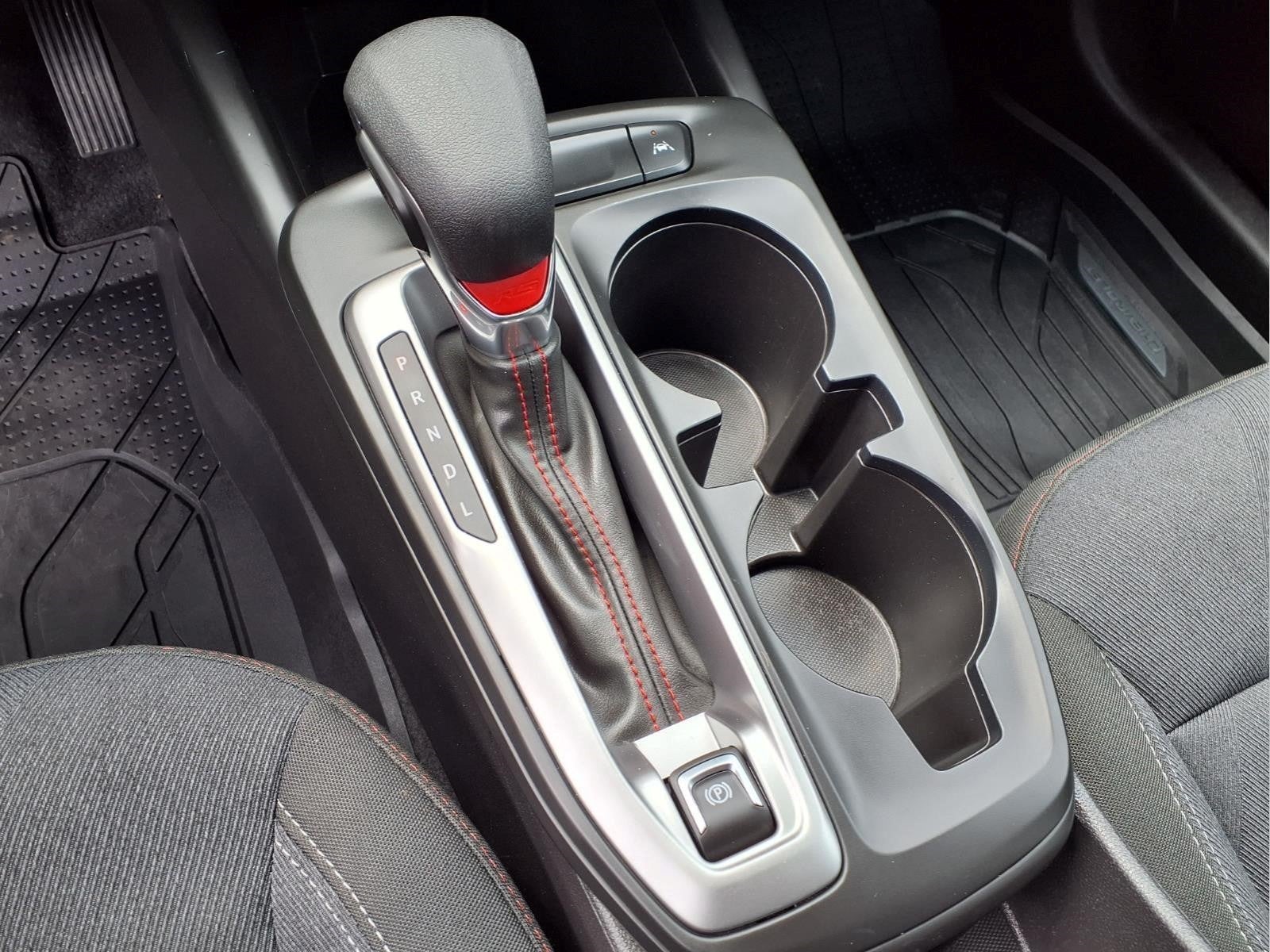 2025 Chevrolet Trax RS