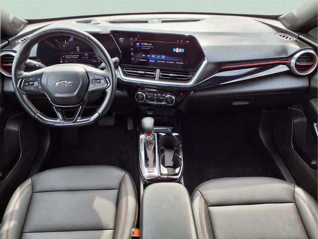 2025 Chevrolet Trax RS