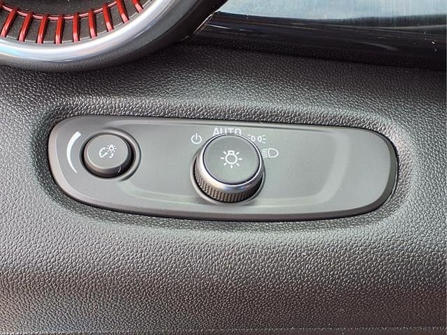 2025 Chevrolet Trax RS