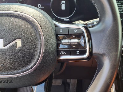 2024 Kia Carnival SX