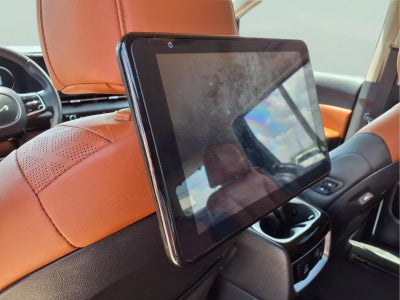 2024 Kia Carnival SX