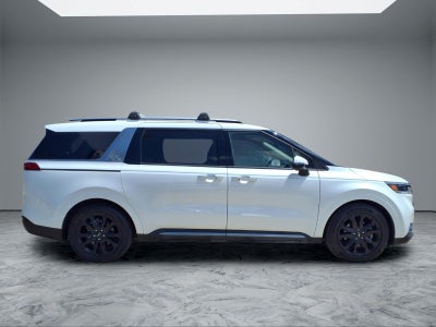 2024 Kia Carnival SX