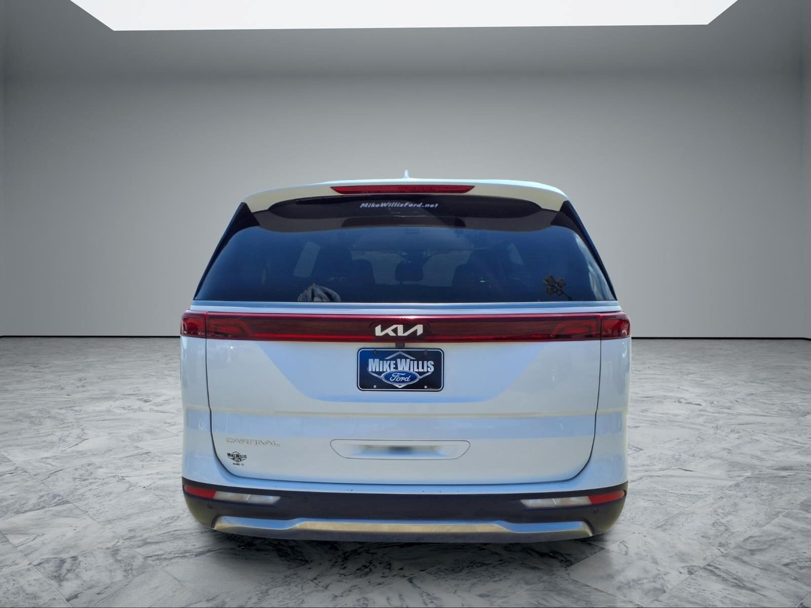 2024 Kia Carnival SX