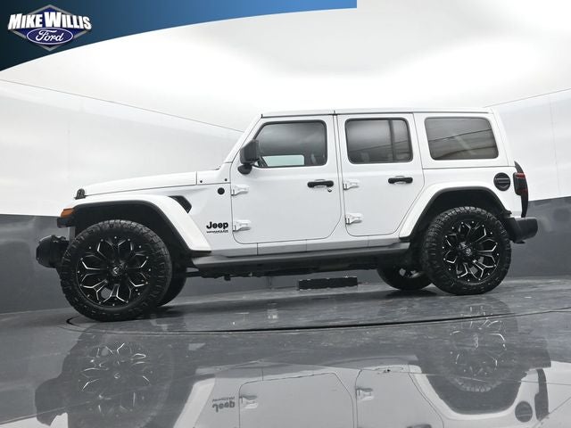 2020 Jeep Wrangler Unlimited Sahara Altitude
