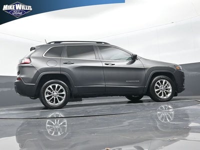 2022 Jeep Cherokee Latitude Lux