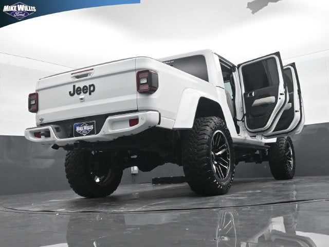 2021 Jeep Gladiator Overland