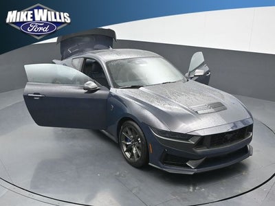 2026 Ford Mustang Dark Horse