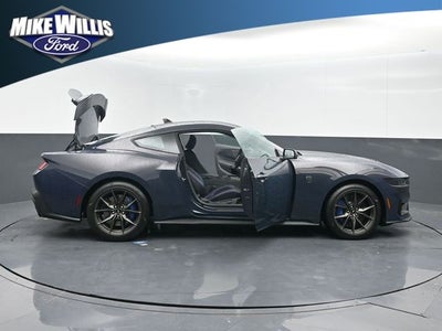 2026 Ford Mustang Dark Horse