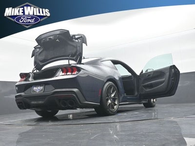 2026 Ford Mustang Dark Horse