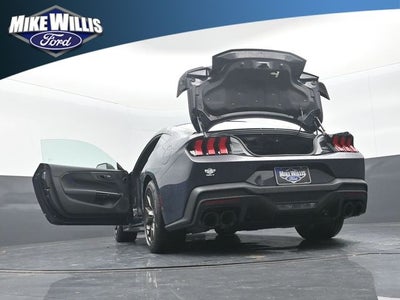 2026 Ford Mustang Dark Horse