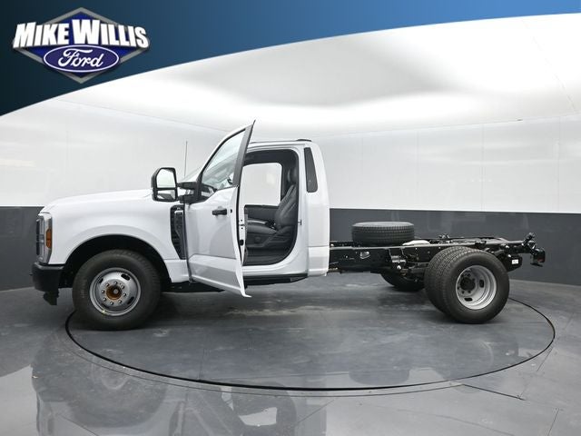 2026 Ford F-350SD DRW