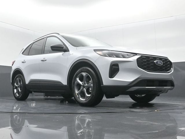 2025 Ford Escape Hybrid ST-Line
