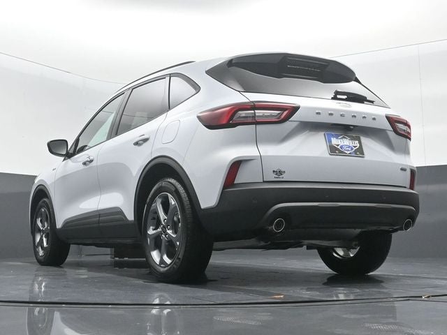2025 Ford Escape Hybrid ST-Line