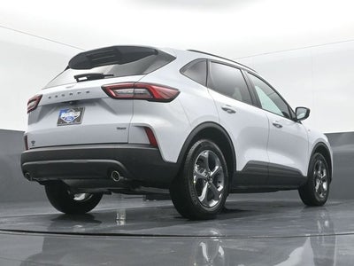 2025 Ford Escape Hybrid ST-Line