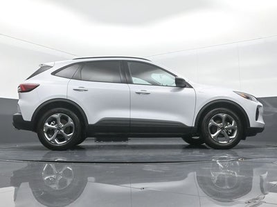 2025 Ford Escape Hybrid ST-Line