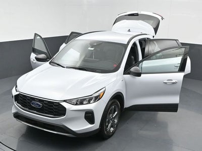 2025 Ford Escape Hybrid ST-Line