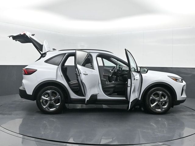 2025 Ford Escape Hybrid ST-Line